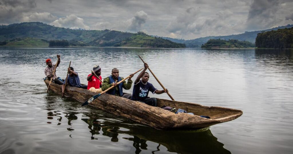 Lake Bunyonyi Canoe Tour Uganda